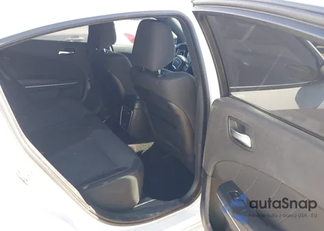 2019 Dodge Charger Sxt Rwd z USA, uszkodzony, nr VIN 2C3CDXBG8KH703143